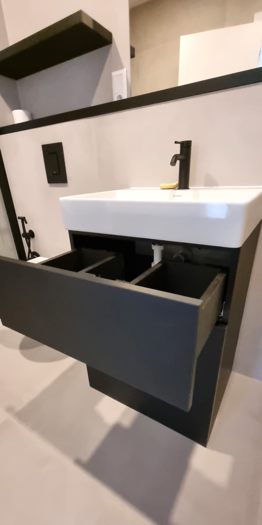 HMK Nábytok zákazkové stolárstvo