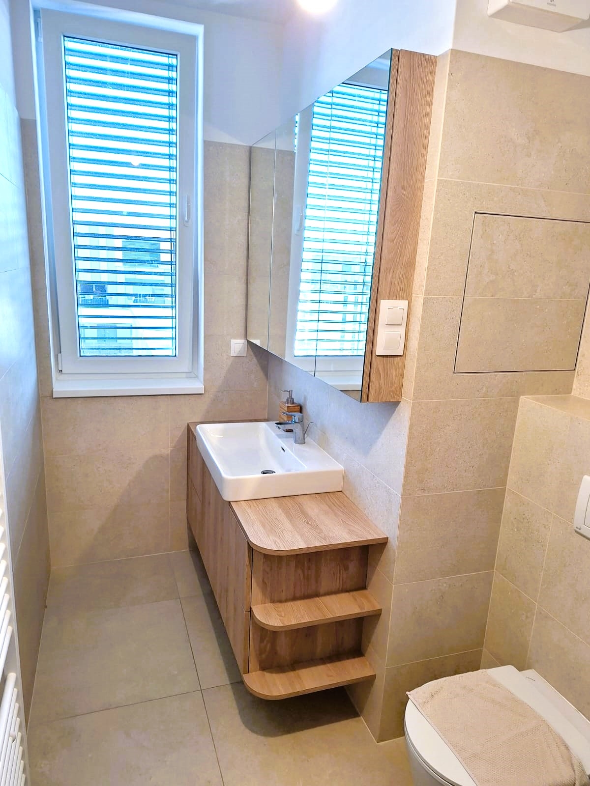 HMK Nábytok zákazkové stolárstvo