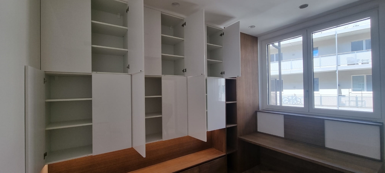 HMK Nábytok zákazkové stolárstvo