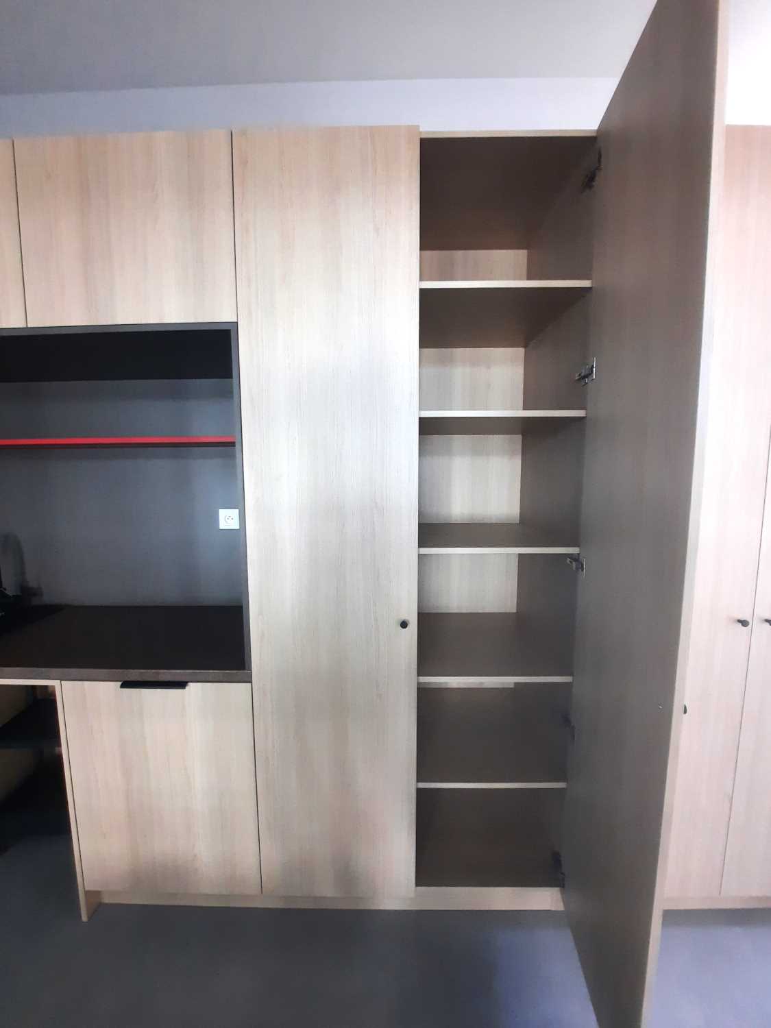 HMK Nábytok zákazkové stolárstvo